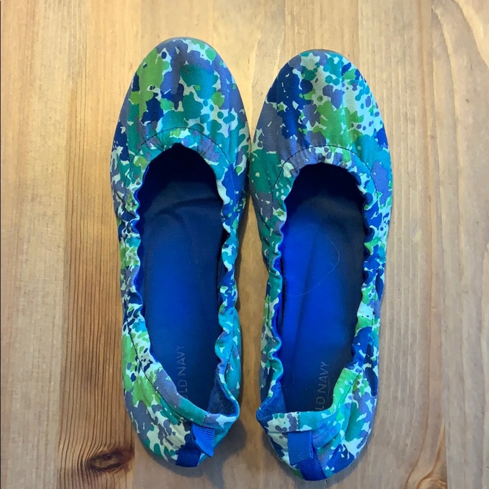 Old Navy Floral Flats